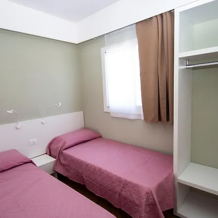 ヴィラ Villini Florence リド・ディ・フェルモ