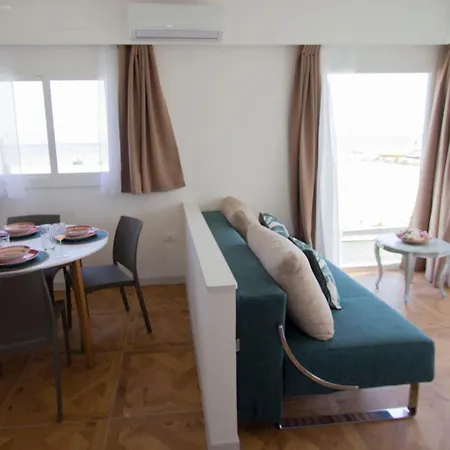 Villini Florence * Lido di Fermo